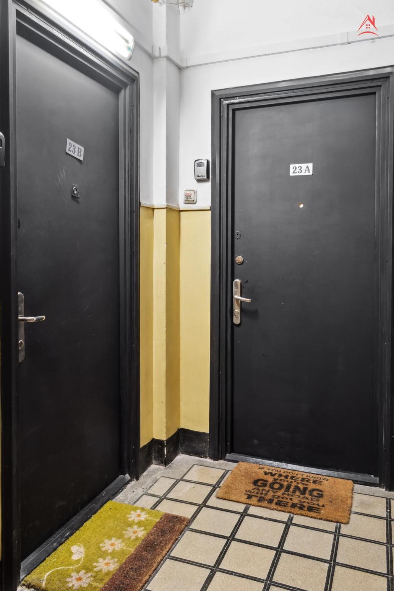 Old Town Studio 23B Lägenhet Bukarest Exteriör bild